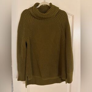 525 America Olive Green Chunky Turtleneck Sweater